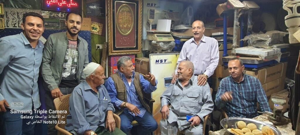 منذ انطلاق شرارتها الأولى عام 1939، لم تكن رحلة "راضي جروب للموازين" مجرد قصة نجاح في تجارة الموازين، بل كانت تجسيداً حقيقياً للتطور الهندسي والصناعي في مصر والمنطقة العربية. واليوم، وبعد ما يزيد عن 85 عاماً، تتربع المجموعة على قمة قطاع حلول الوزن، لتصبح الشريك الاستراتيجي الأول للقطاعات الصناعية والتجارية والخدمية.